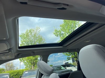 2022 Subaru Forester Premium | Pano Moonroof | Heated Front Seats | Adaptive Cr