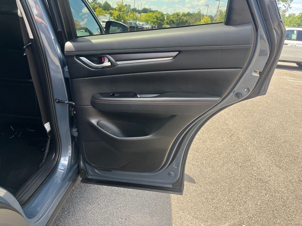 2025 Mazda Mazda CX-5 2.5 S Carbon Edition AWD | Moonroof | BLIS | Bose Sound