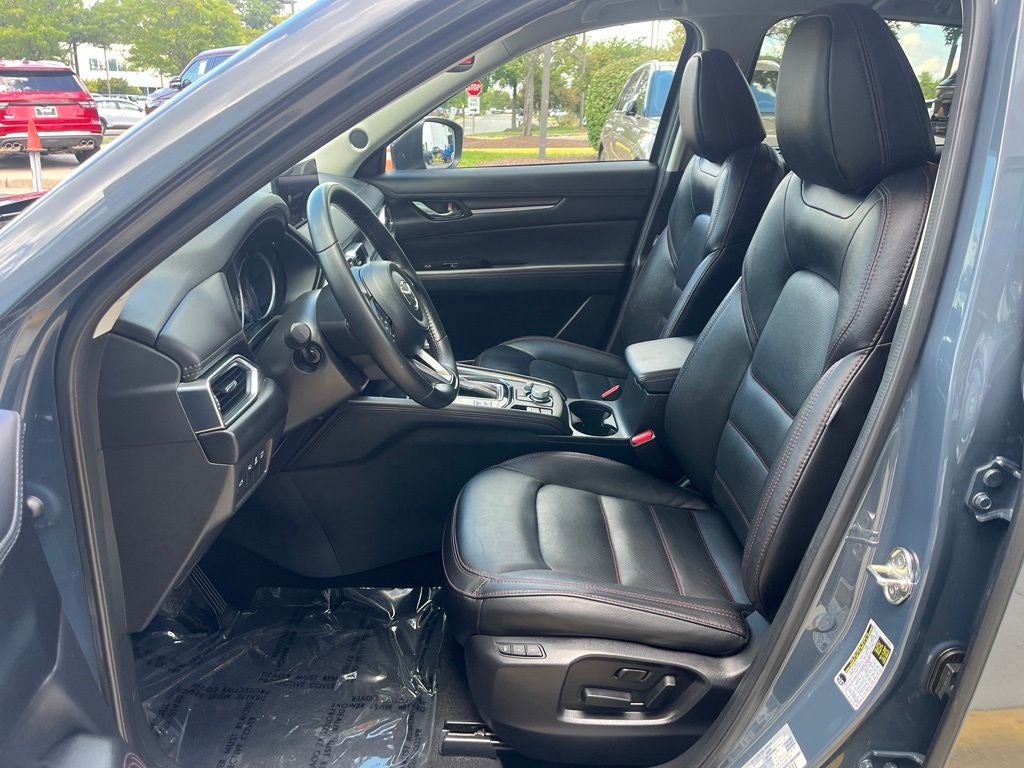 2025 Mazda Mazda CX-5 2.5 S Carbon Edition AWD | Moonroof | BLIS | Bose Sound