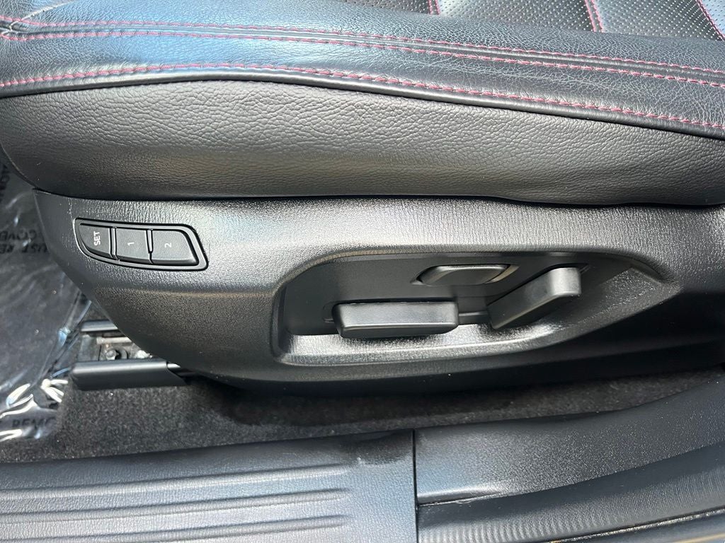 2025 Mazda Mazda CX-5 2.5 S Carbon Edition AWD | Moonroof | BLIS | Bose Sound