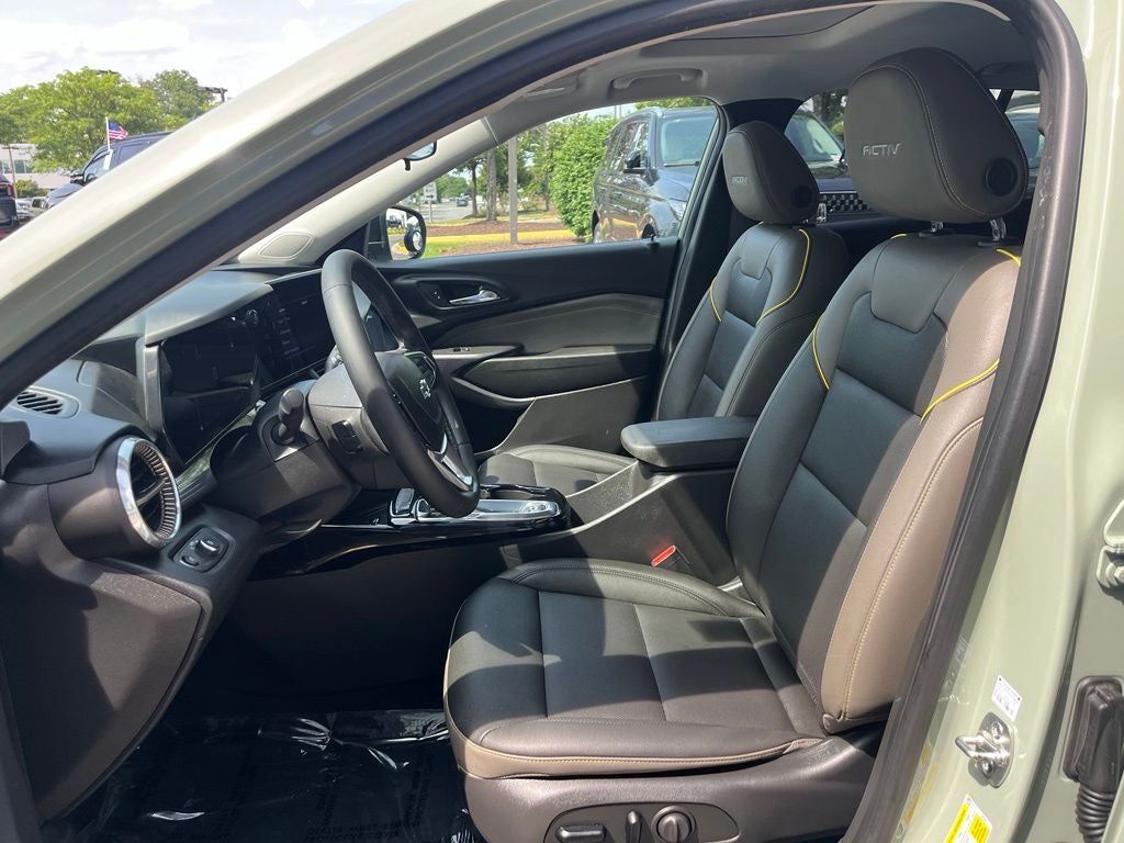 2025 Chevrolet Trax ACTIV | Sunroof Pkg | Driver Confidence Pkg