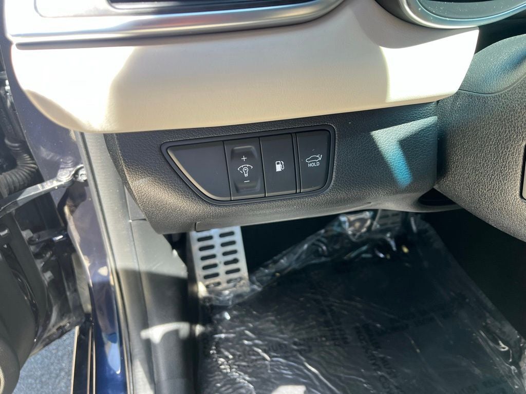 2023 Genesis G70 3.3T AWD | Sport Advanced & Prestige Pkg | Moonroof