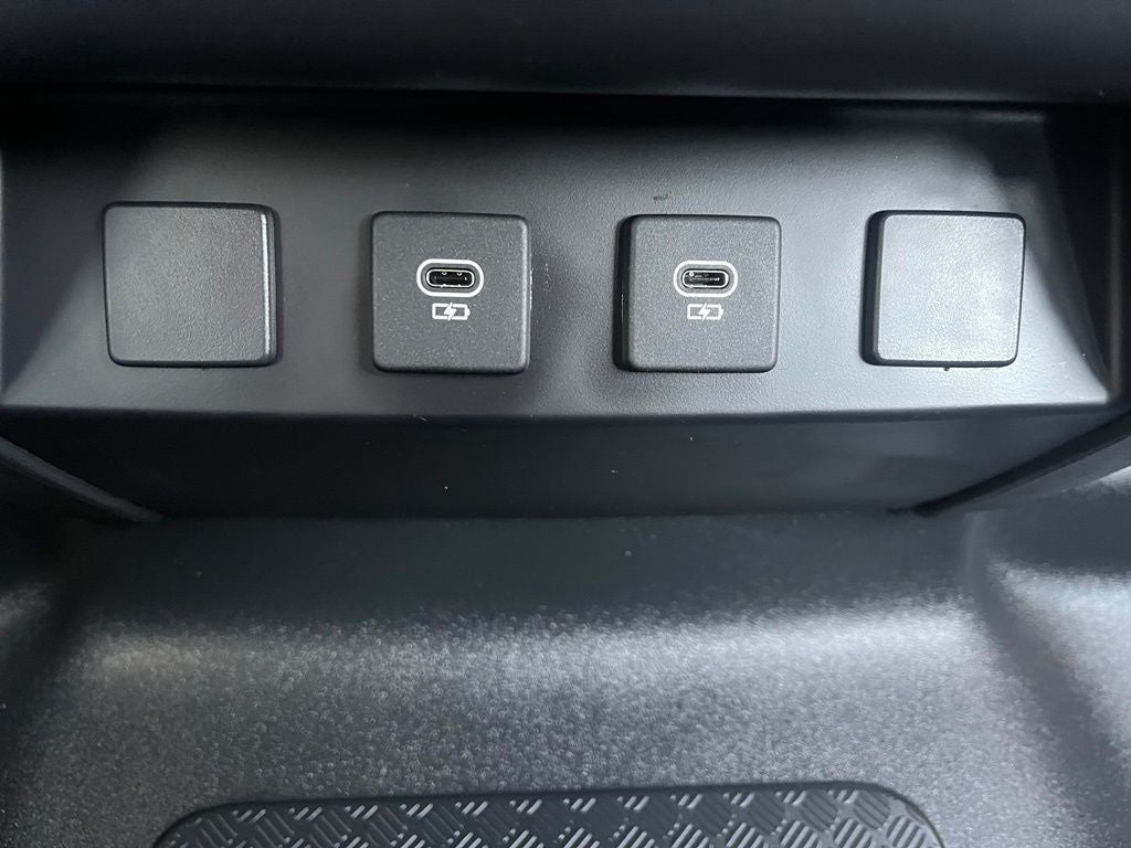 2025 Land Rover Defender 110 X-Dynamic SE 400PS AWD