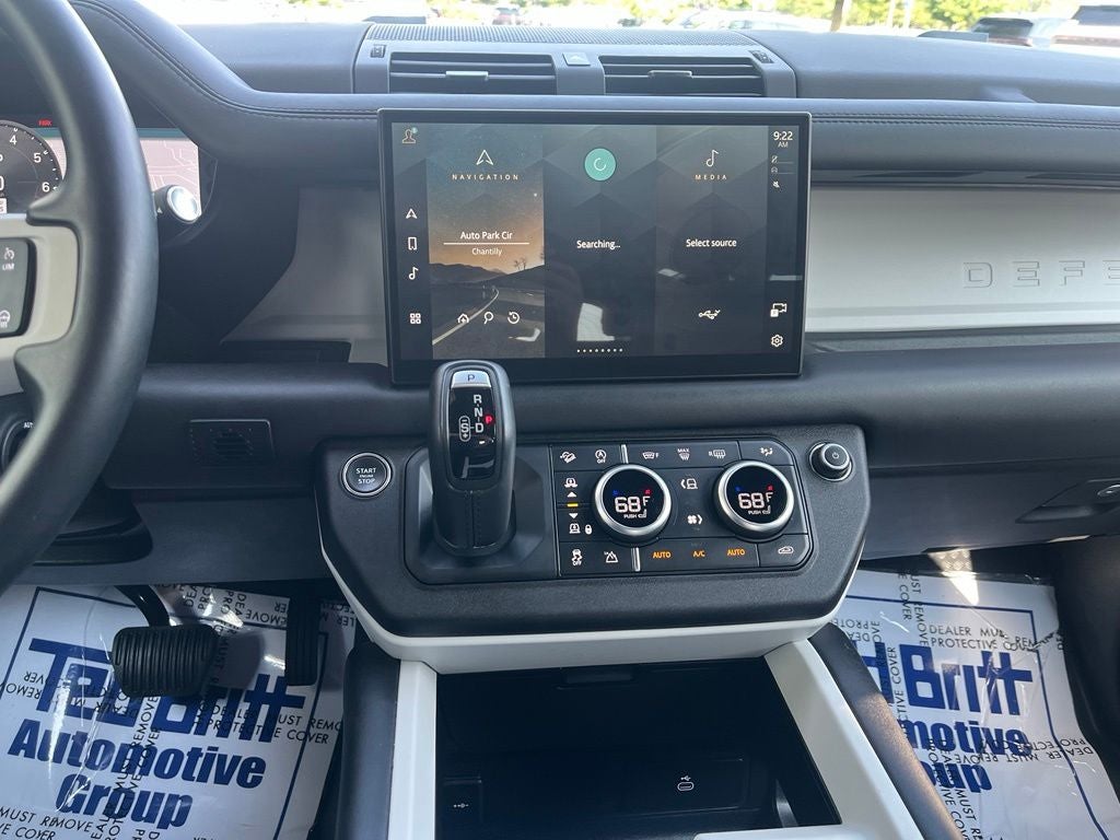 2025 Land Rover Defender 110 X-Dynamic SE 400PS AWD