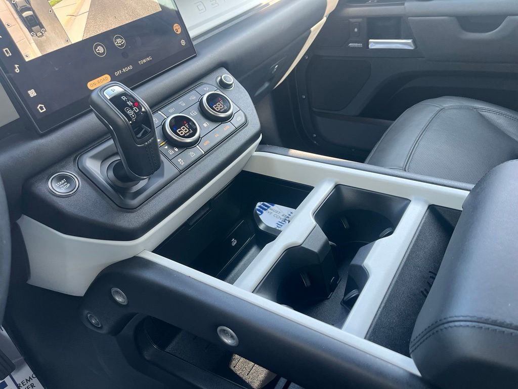 2025 Land Rover Defender 110 X-Dynamic SE 400PS AWD