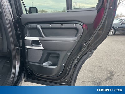 2024 Land Rover Defender 110 SE 500PS 4WD