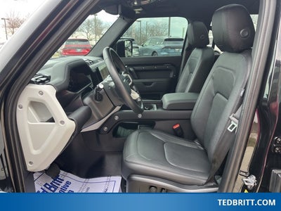 2024 Land Rover Defender 110 SE 500PS 4WD