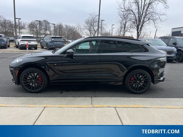 2024 Aston Martin DBX 707