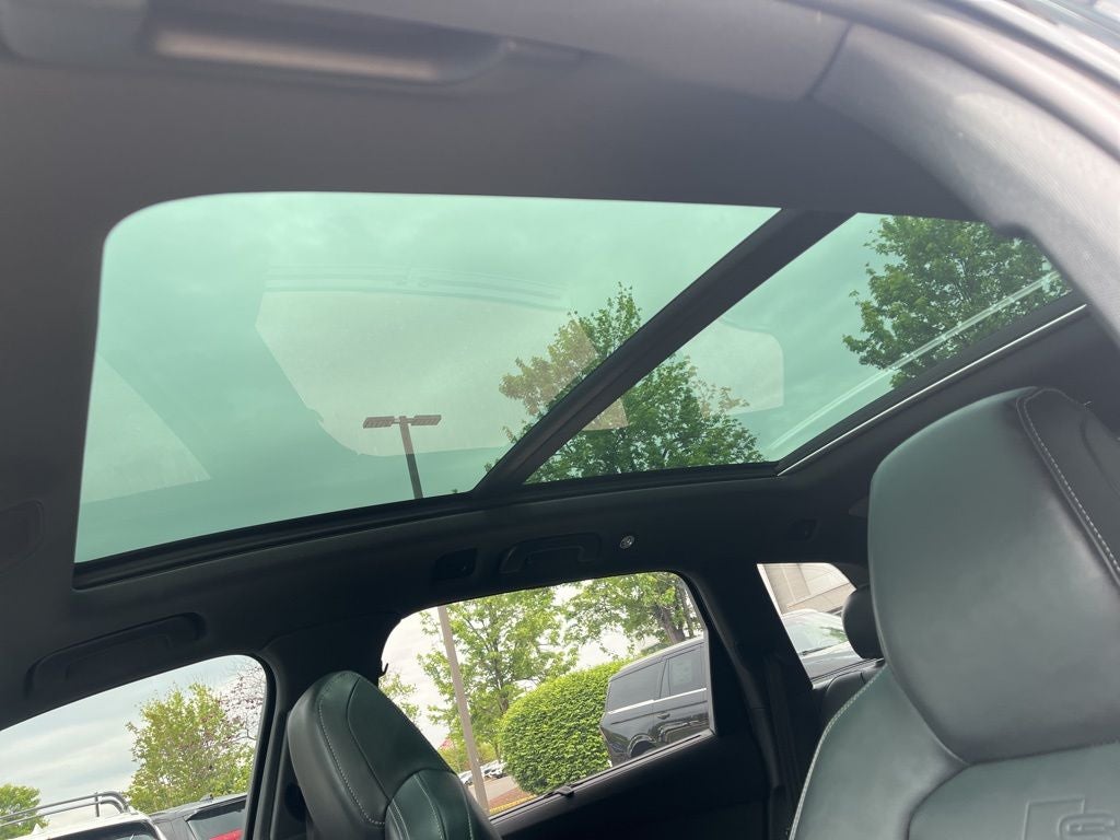 2023 Audi SQ7 Prestige quattro | Pano Moonroof | Prestige Pack | Black Op