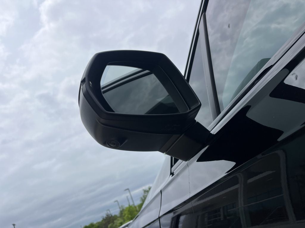 2023 Audi SQ7 Prestige quattro | Pano Moonroof | Prestige Pack | Black Op