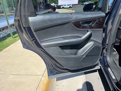 2023 Audi Q7 55 Prestige quattro