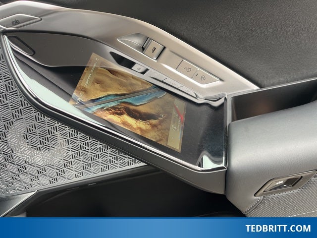 2025 BMW i7 xDrive60 | Executive Pkg | M Sport / M Sport Pro Pkg