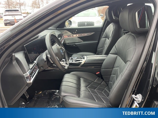 2025 BMW i7 xDrive60 | Executive Pkg | M Sport / M Sport Pro Pkg