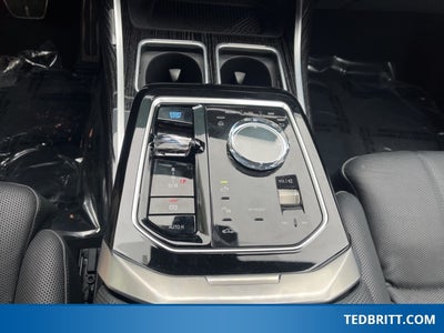 2025 BMW i7 xDrive60 | Executive Pkg | M Sport / M Sport Pro Pkg