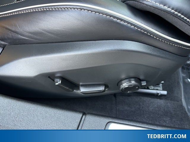 2024 Volvo V60 Recharge Plug-In Hybrid T8 Polestar | 360 Degree Cam | Adaptive Cruise |