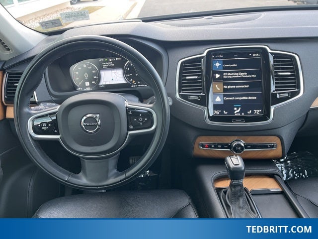 2021 Volvo XC90 T6 Momentum AWD | Pano Roof | 360 Camera | HUD