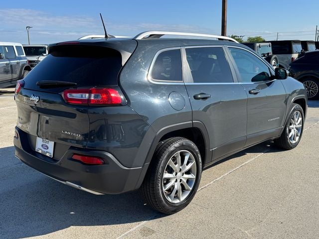 2018 Jeep Cherokee Limited | Panoramic Sunroof | Apple CarPlay | 4WD