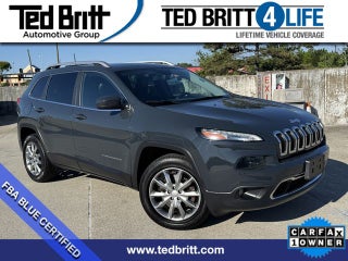 2018 Jeep Cherokee Limited | Panoramic Sunroof | Apple CarPlay | 4WD