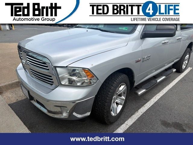 2014 RAM 1500 SLT | 5.7 HEMI V8 | 4X4 | LOW MILES