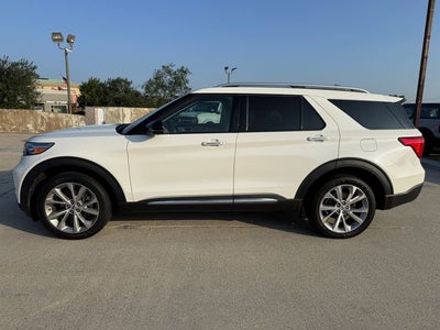 2022 Ford Explorer Platinum | Pano Sunroof | Tow Pkg | 3.0 V6 EcoBoost