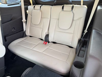 2022 Ford Explorer Platinum | Moonroof | Tech Pkg | Tow Pkg