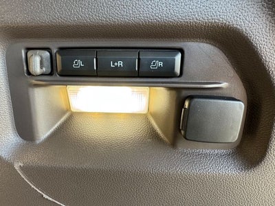 2022 Ford Explorer Platinum | Moonroof | Tech Pkg | Tow Pkg