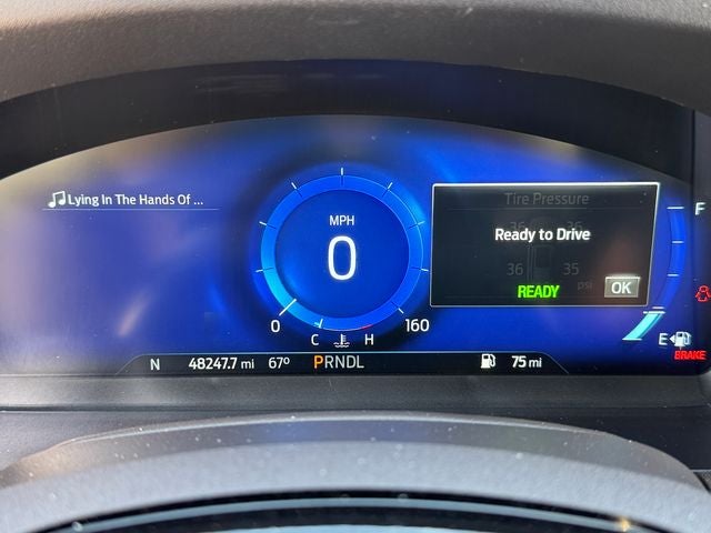 2022 Ford Explorer Platinum | Moonroof | Tech Pkg | Tow Pkg