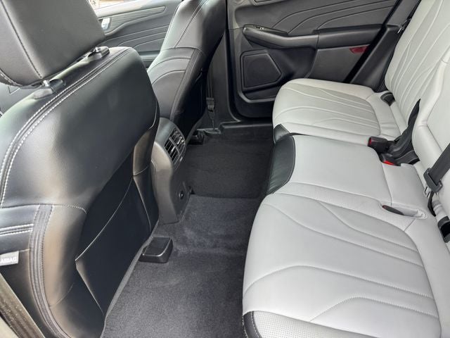 2025 Ford Escape Plug-In Hybrid Base