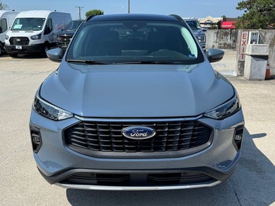 2025 Ford Escape Plug-In Hybrid Base | Pano Sunroof | Remote Start | Heated Seats