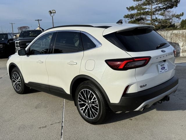 2025 Ford Escape Plug-In Hybrid Base