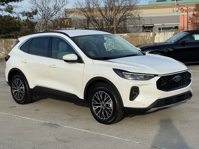 2025 Ford Escape Plug-In Hybrid Base