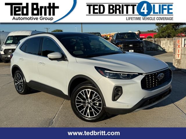 2025 Ford Escape Plug-In Hybrid Base | 40 MPG | 360 Camera | Clean Carfax