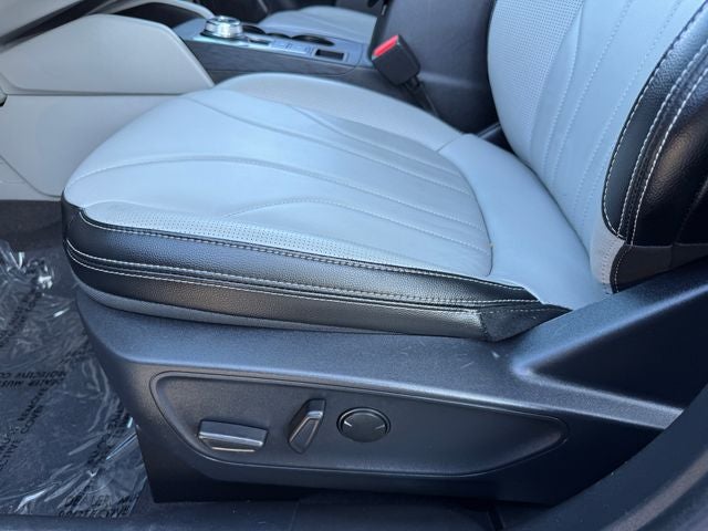 2025 Ford Escape Plug-In Hybrid Base | 40 MPG | 360 Camera | Clean Carfax