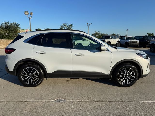 2025 Ford Escape Plug-In Hybrid Base | 40 MPG | 360 Camera | Clean Carfax