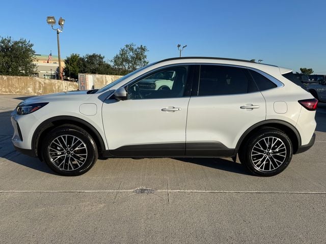 2025 Ford Escape Plug-In Hybrid Base | 40 MPG | 360 Camera | Clean Carfax