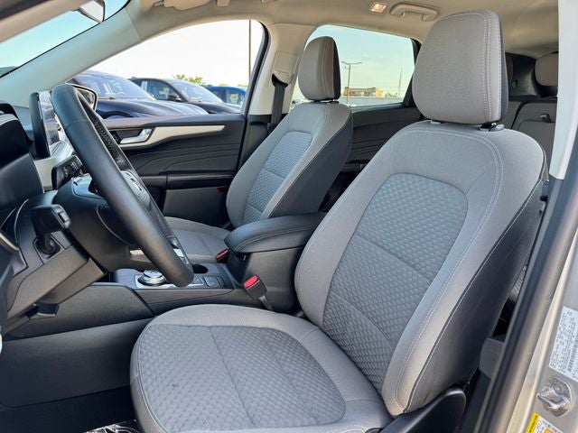 2021 Ford Escape SE Sport Appearance Pkg. | Cold Weather Pkg. | AWD