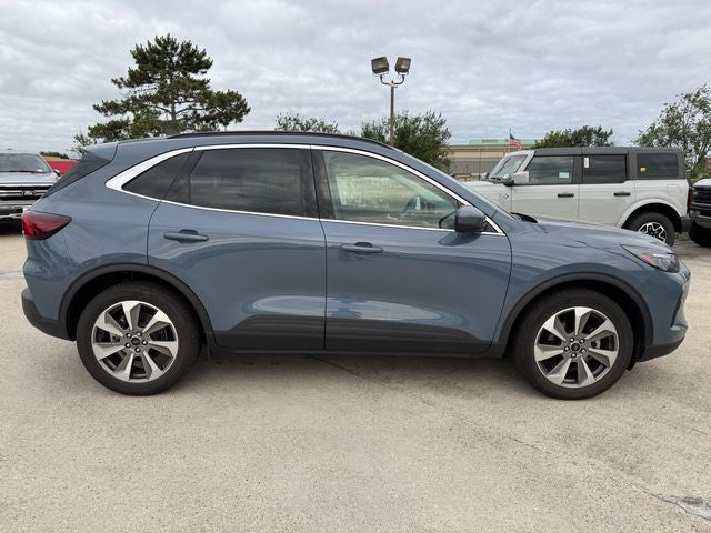 2024 Ford Escape Hybrid Platinum