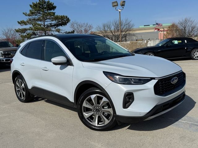 2025 Ford Escape Hybrid Platinum