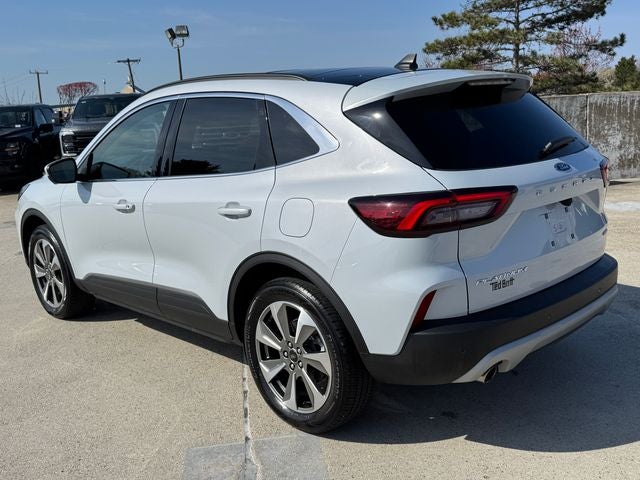 2025 Ford Escape Hybrid Platinum