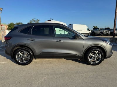 2026 Ford Escape ST-Line | One Owner | Tech Pkg