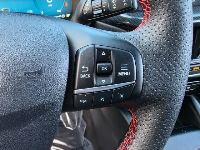 2025 Ford Escape Hybrid ST-Line Select | Tech Pkg | One Owner | Low Miles