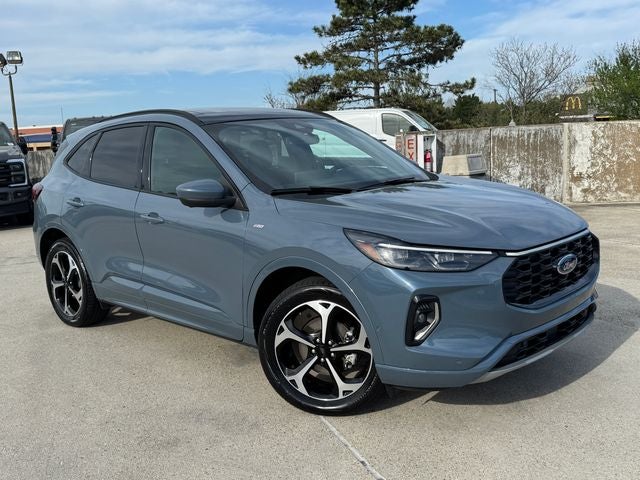 2023 Ford Escape ST-Line Elite