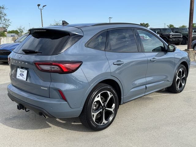 2023 Ford Escape ST-Line Elite