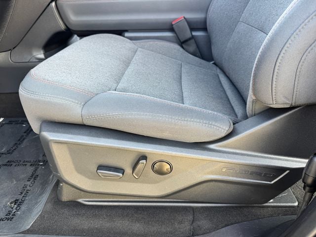 2025 Ford Expedition Max Active | 4X4