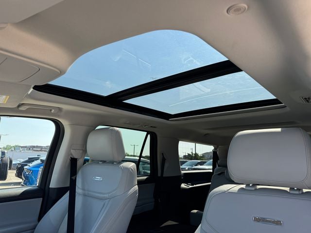 2025 Ford Expedition Max Platinum | Pano Roof | Google Maps | 4WD