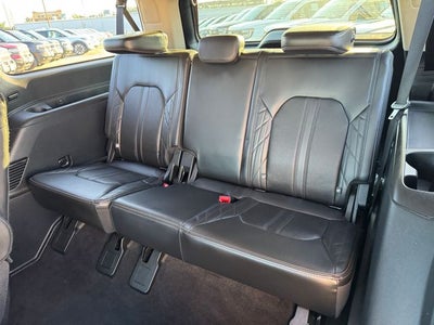 2021 Ford Expedition Max Platinum | Nav | 2nd Row Captain's Chairs | 4WD