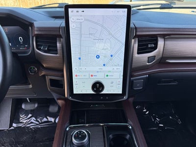 2022 Ford Expedition Max Limited | Pano Sunroof | B&O Sound System | Wireless CarPl