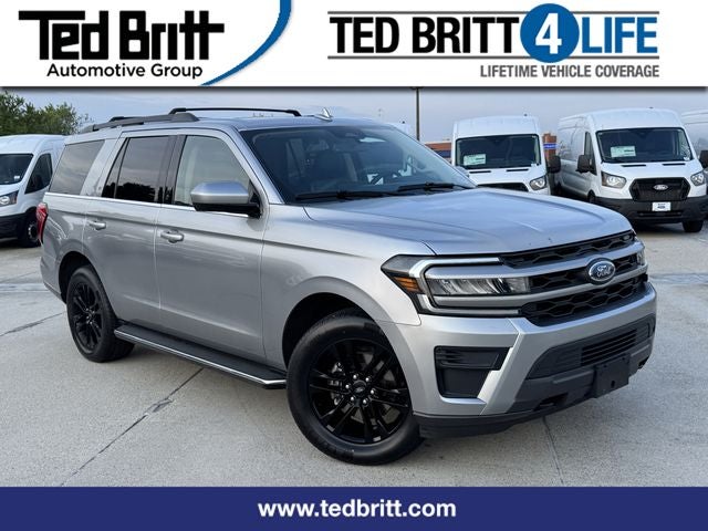 2023 Ford Expedition XLT | Pano Roof
