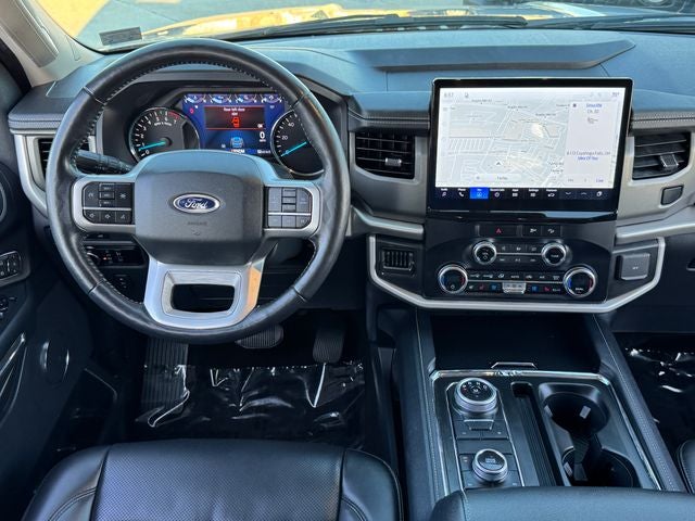 2023 Ford Expedition XLT | Pano Roof