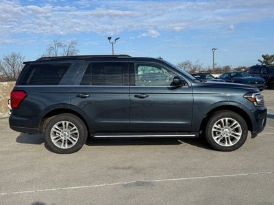 2022 Ford Expedition XLT | HD Tow Pkg. | Pano Roof | Wirelss CarPlay | 4WD